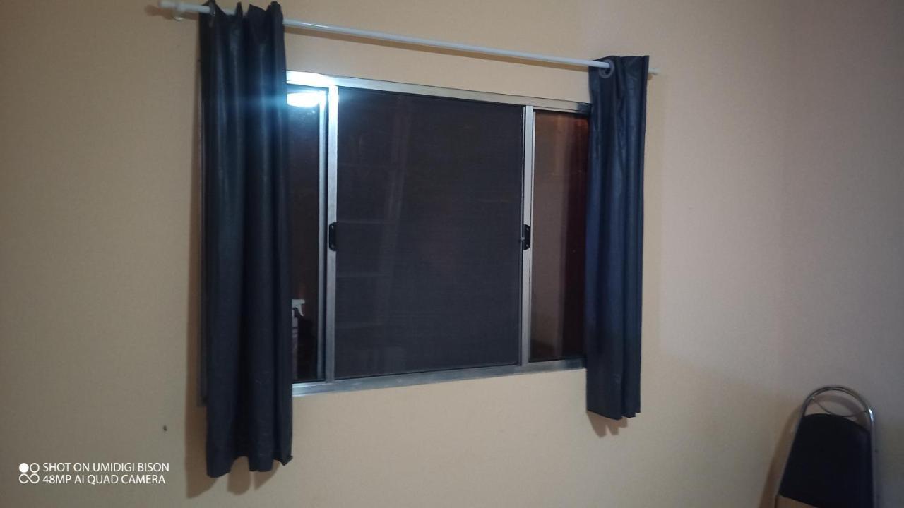 Casa Com Piscina , Churrasqueira, Wi-Fi, Em Rua De Areia A 1Km Da Praia, Bairro Sussegado, Proibido Uso De Som Extremamente Alto Ideal Para Descansar Itanhaem Ngoại thất bức ảnh